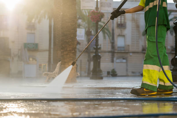 Best Pool Deck Cleaning  in Flint Hill, MO